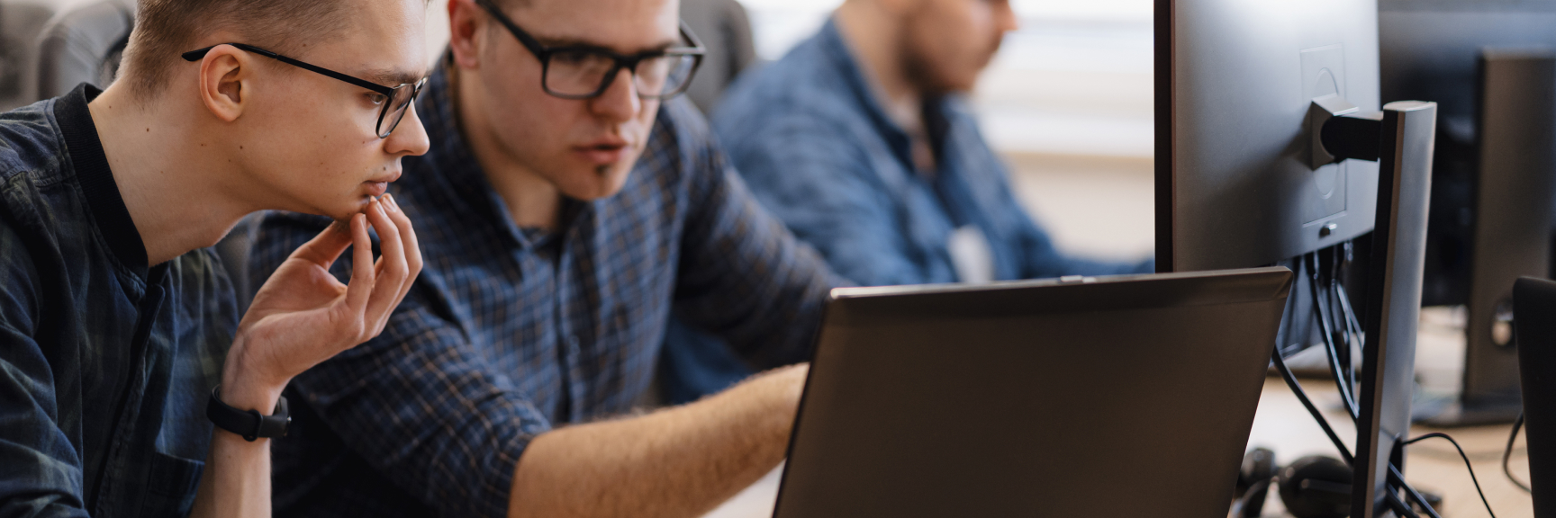 angular bckgr - Quality Assurance Services by Domain Experts